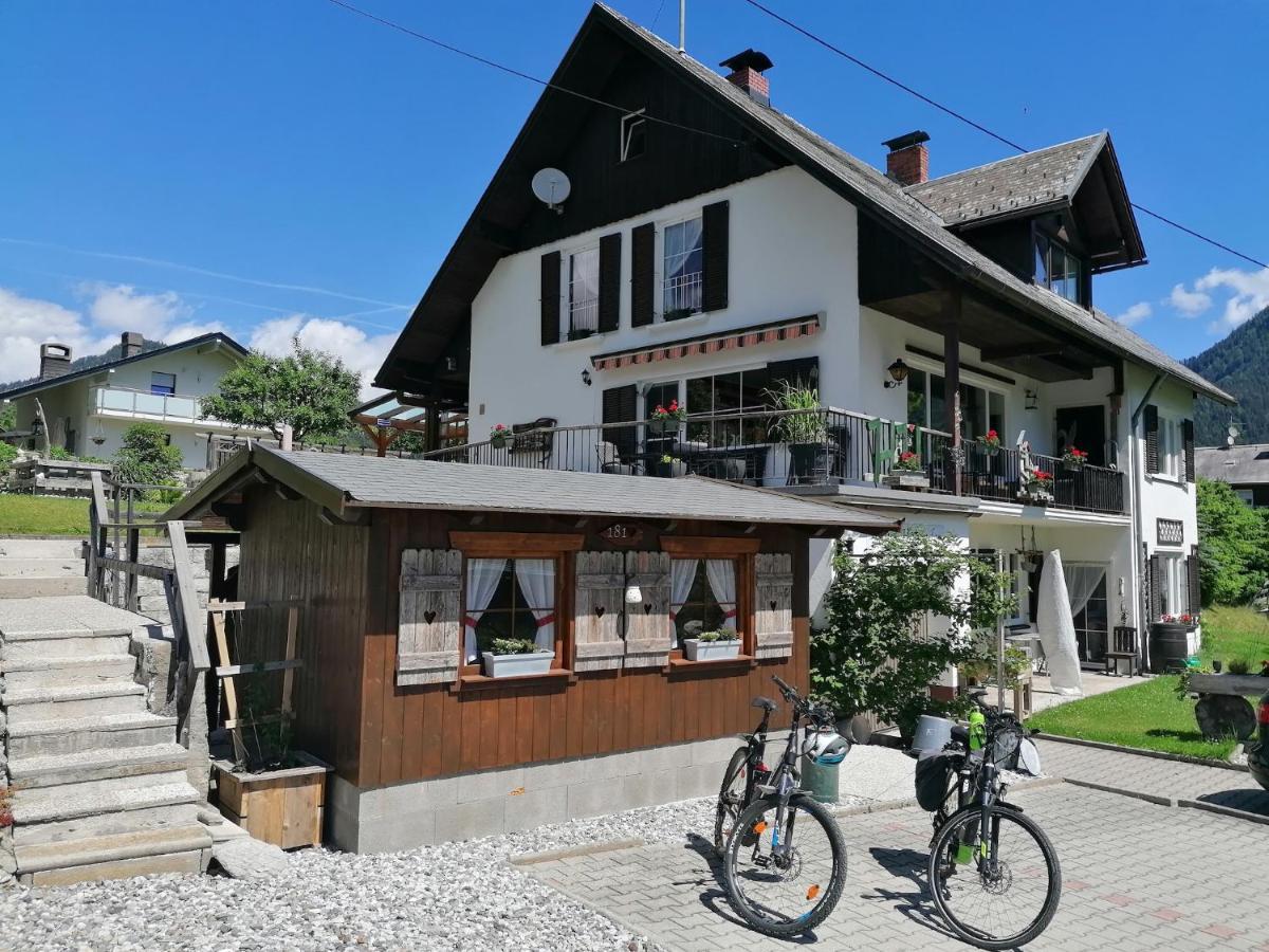 Haus Holunder Weissbriach Apartment Exterior photo