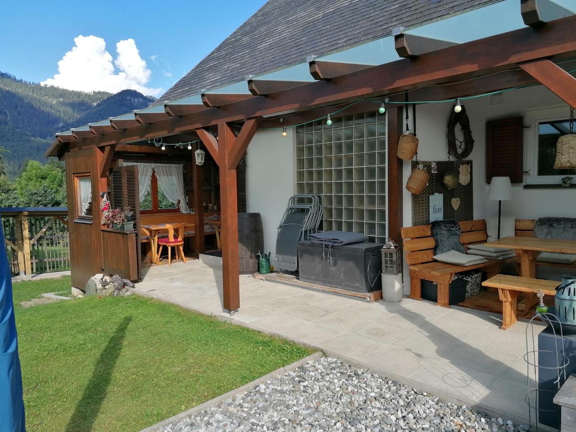 Haus Holunder Weissbriach Apartment Exterior photo